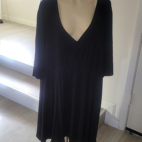 TORRID Solid Black Ponte V-Neck Skater Dress Women's Plus Size 4 Long Casual - Picture 2 of 9